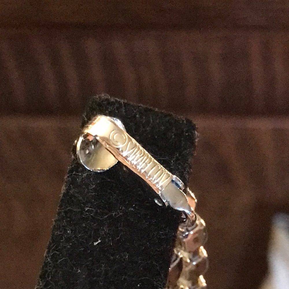 𝐕𝐈𝐍𝐓𝐀𝐆𝐄 𝐂𝐑𝐘𝐒𝐓𝐀𝐋 𝐀𝐍𝐃 𝐒𝐏𝐈𝐊𝐄 𝐄𝐀𝐑𝐑𝐈𝐍𝐆𝐒 - Picture 5 of 6
